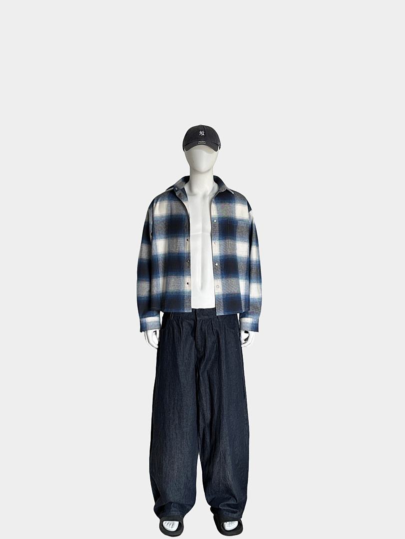 On Running [Restocking]320Gsm Union Kingdom 100% Cotton Boxy Cropped Fit Plaid Flannel Jacket - Image 3