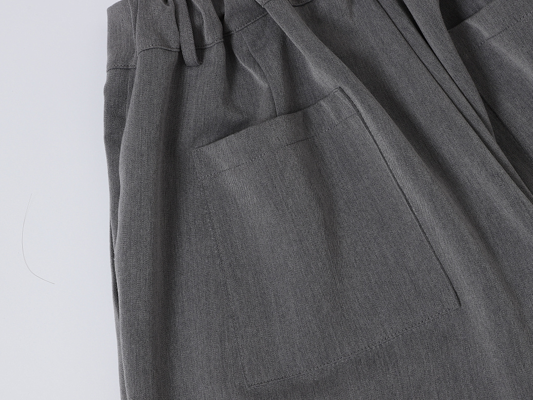 On Running 350Gsm Union Kingdom Baggy Fit Pleated Pant - Image 8