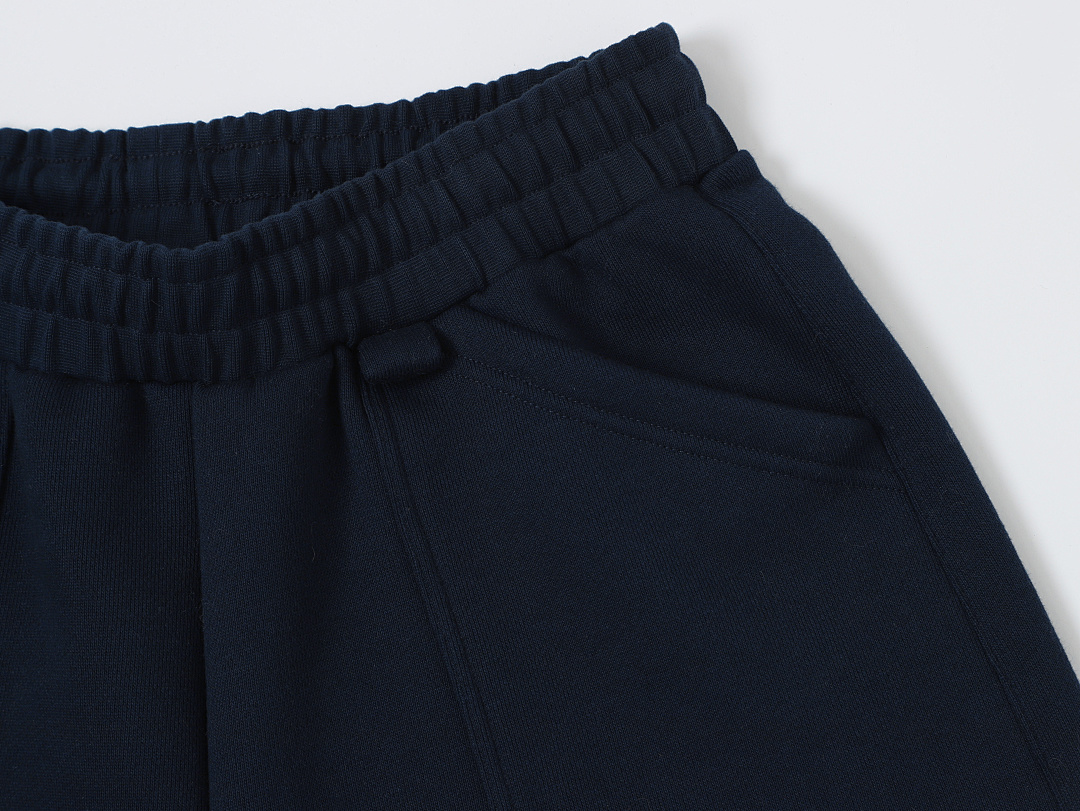 On Running 520Gsm Union Kingdom Cozy Baggy Shorts - Image 31