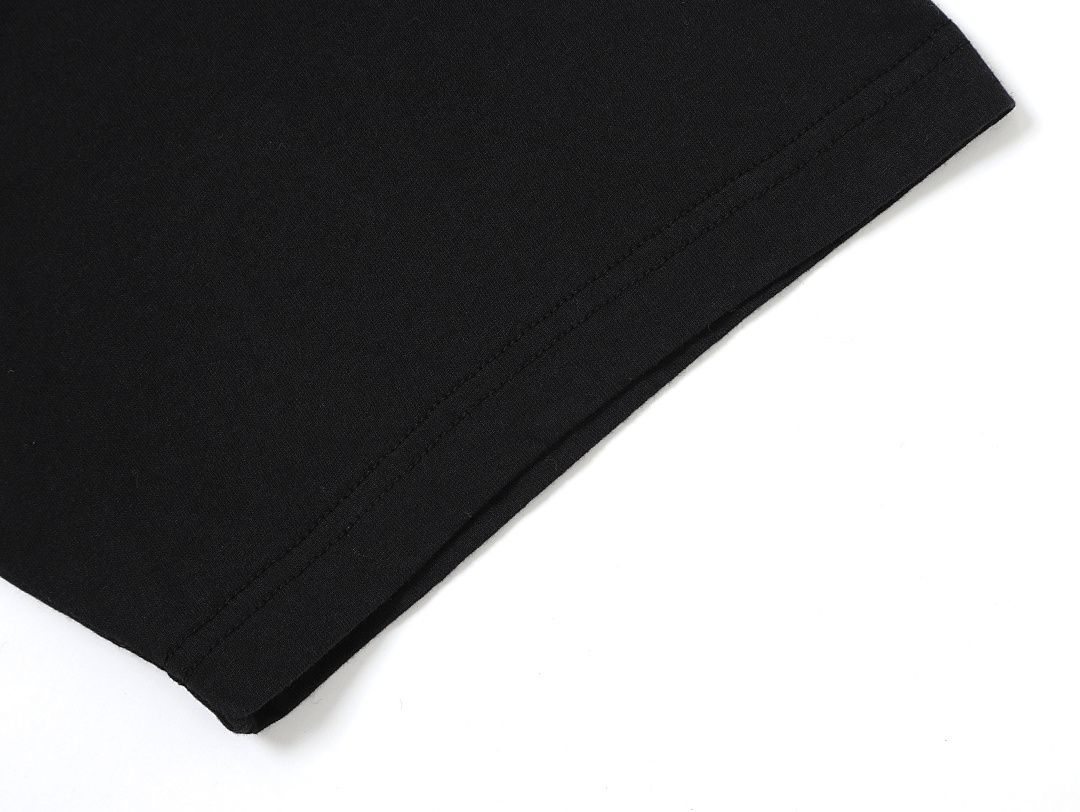On Running 150Gsm Union Kingdom 100% Raw Cotton Relaxed Boxy Fit Blank T-Shirt - Image 17