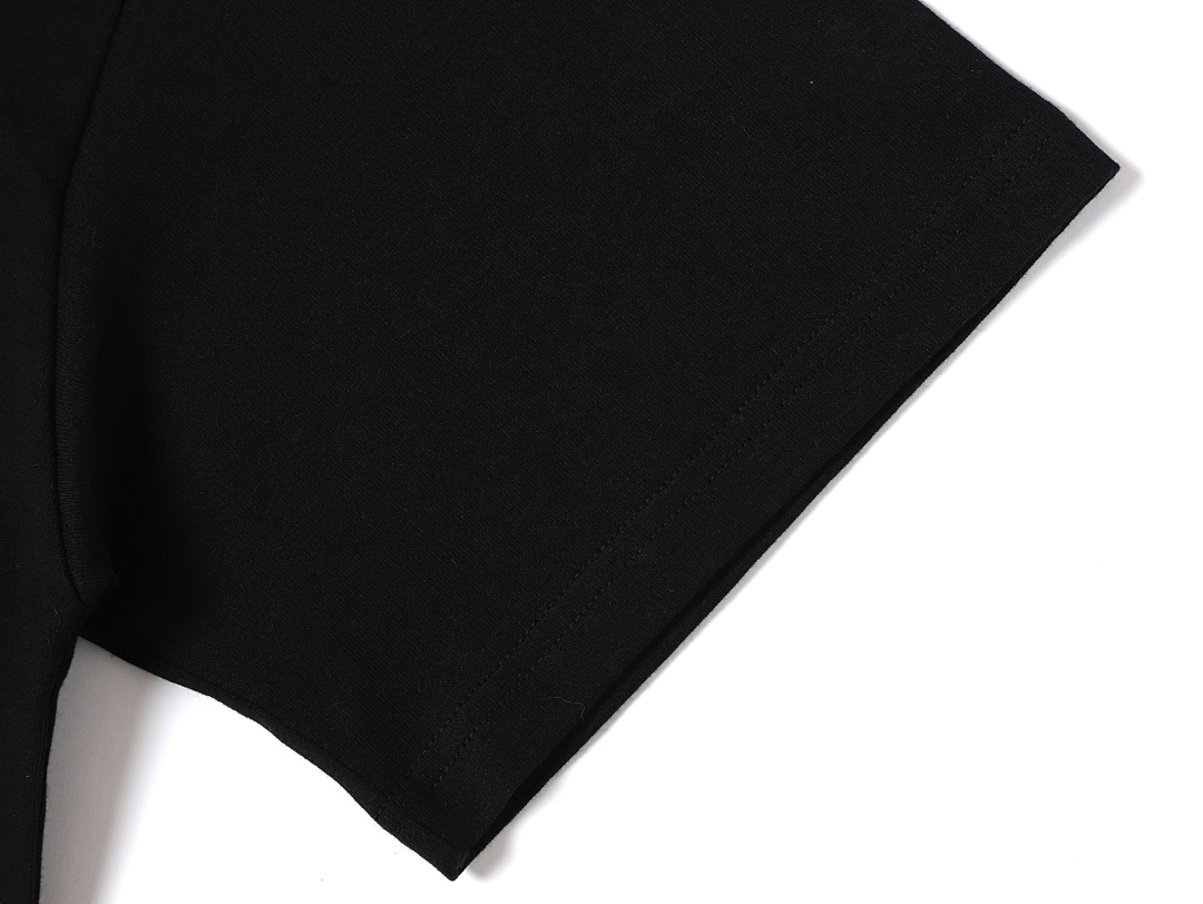 On Running 240Gsm Union Kingdom 100% Cotton Boxy Cropped Fit Blank T-Shirt - Image 36
