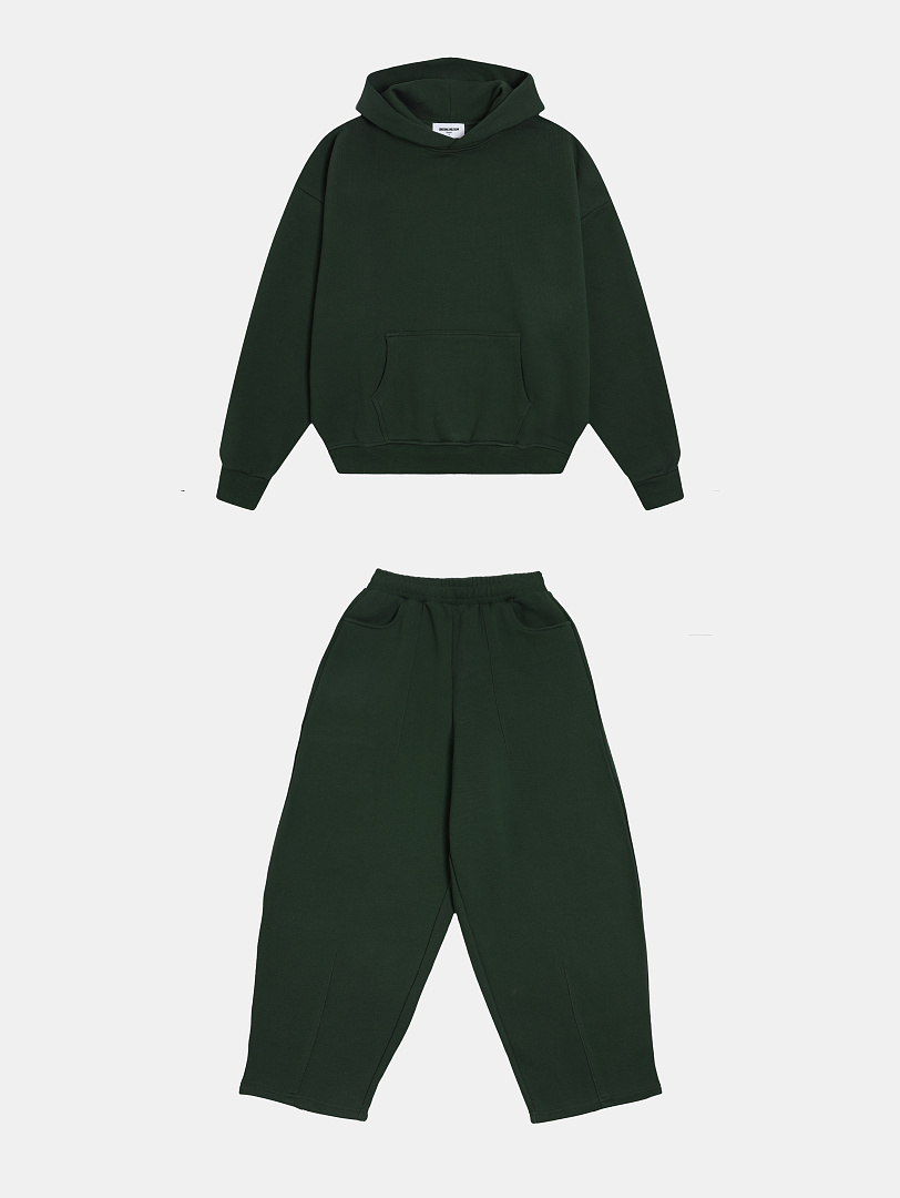 On Running 520Gsm Union Kingdom Boxy Cropped Fit Tracksuit - Image 10