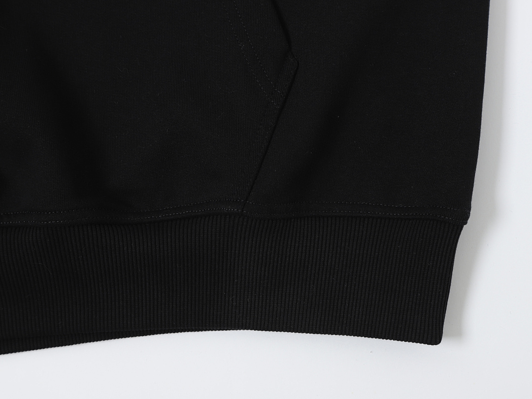 On Running 400Gsm Union Kingdom 100% Cotton French Terry Loose Fit Hoodie - Image 15