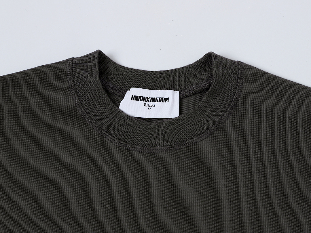 On Running 400Gsm Union Kingdom 100% Cotton Boxy Cropped Fit Washed Blank T-Shirt - Image 15