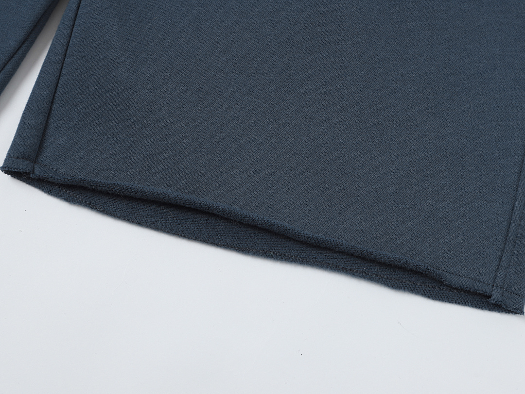 On Running 360Gsm Union Kingdom Cloud Feeling Blank Shorts - Image 17