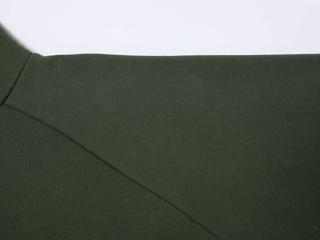 On Running 600Gsm Union Kingdom 100% Cotton Fleece Cropped Fit Hoodie And Baggy Sweatpants - Image 6