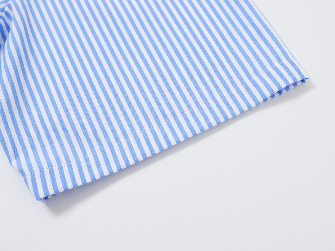 On Running [Restocking]150Gsm Union Kingdom 100% Cotton Boxy Cropped Fit Striped Short-Sleeved Shirt - Image 7