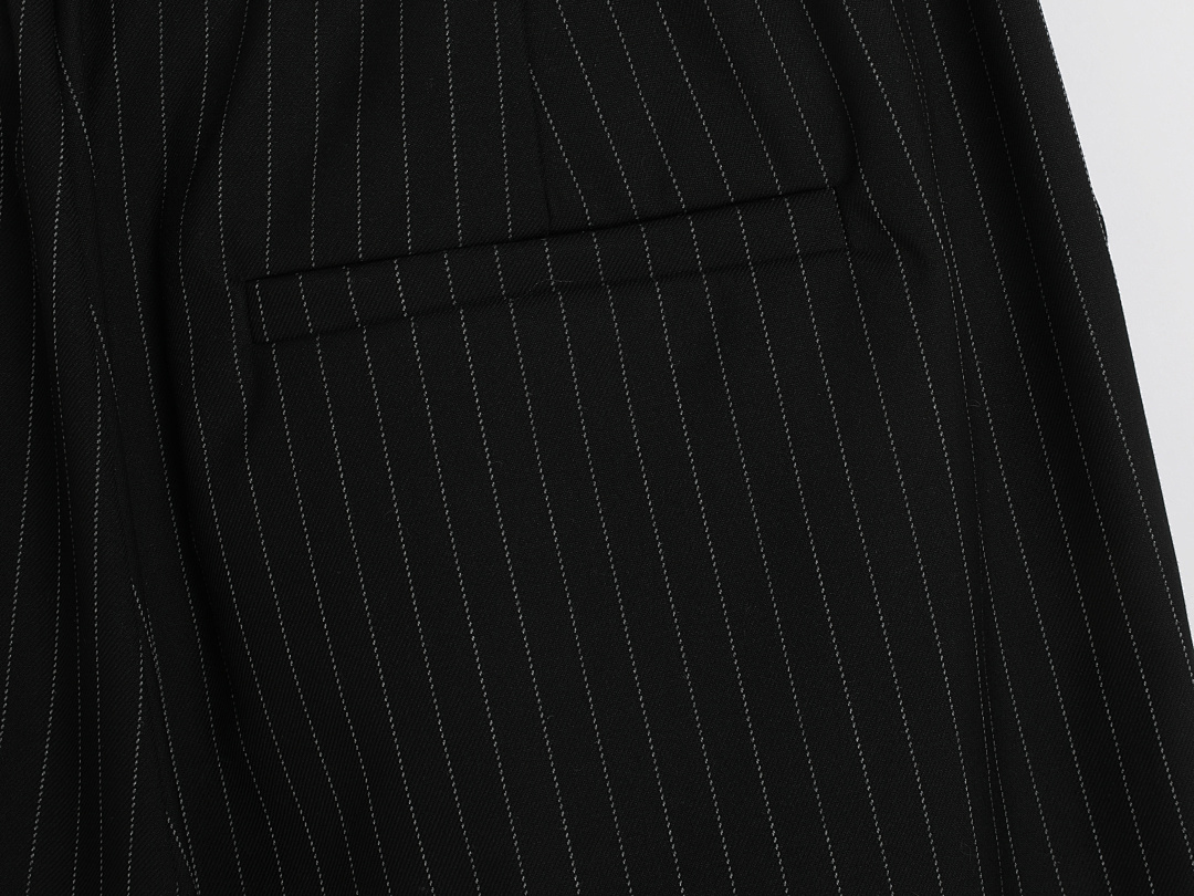 On Running [Restocking]300Gsm Union Kingdom Baggy Fit Striped Pleated Pant - Image 26