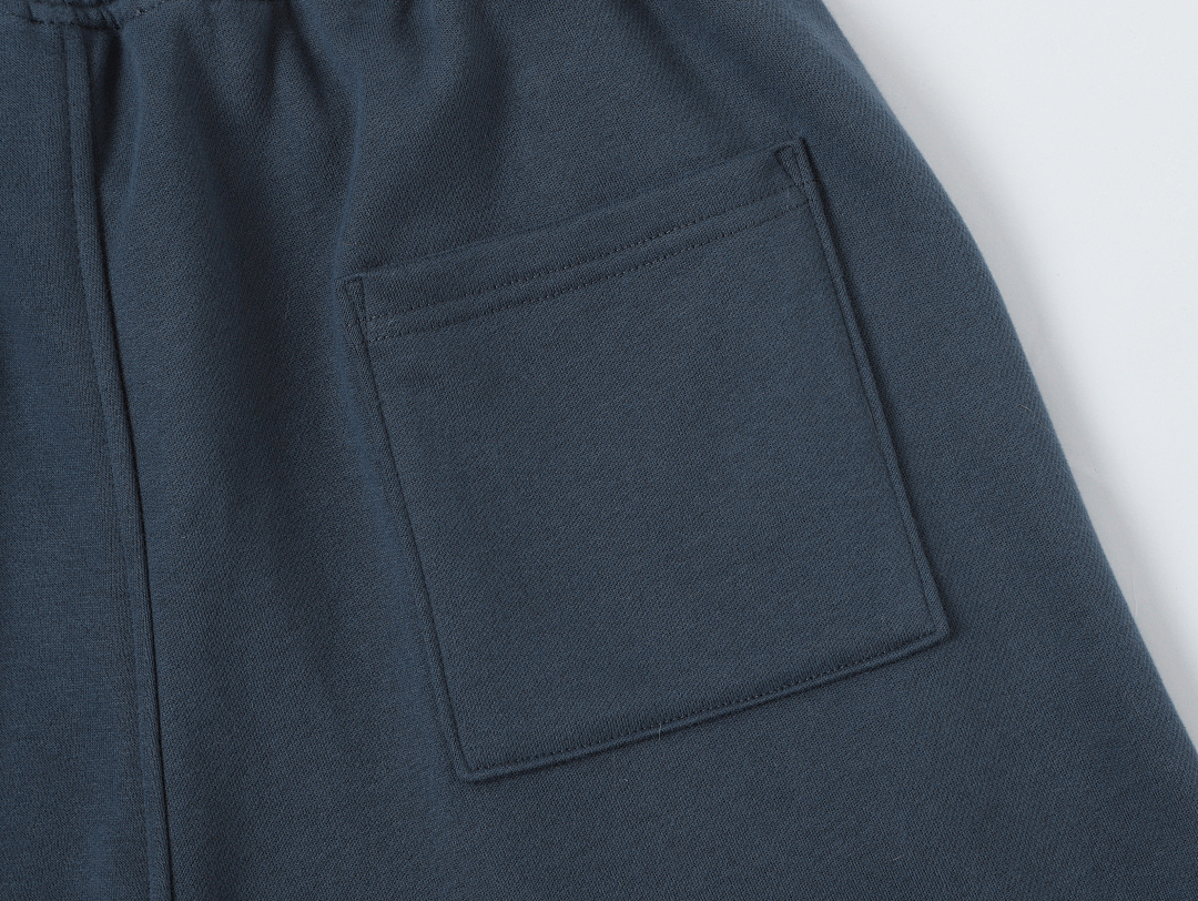 On Running 360Gsm Union Kingdom Cloud Feeling Blank Shorts - Image 16
