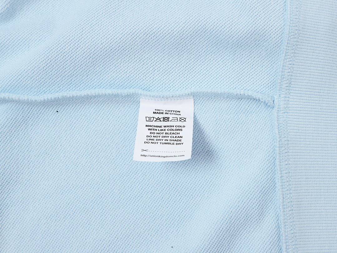 On Running 360Gsm Union Kingdom 100% Cotton French Terry Boxy Cropped Fit Zip-Up - Image 18