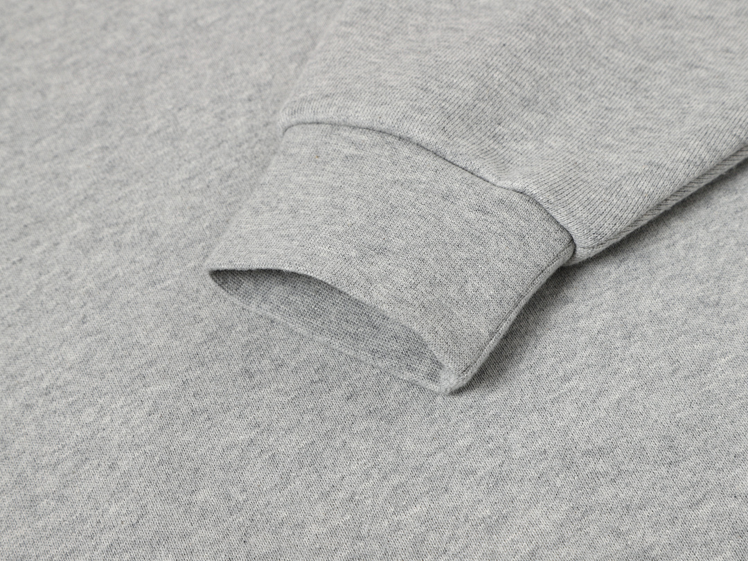 On Running 520Gsm Union Kingdom Boxy Fit Crewneck - Image 9