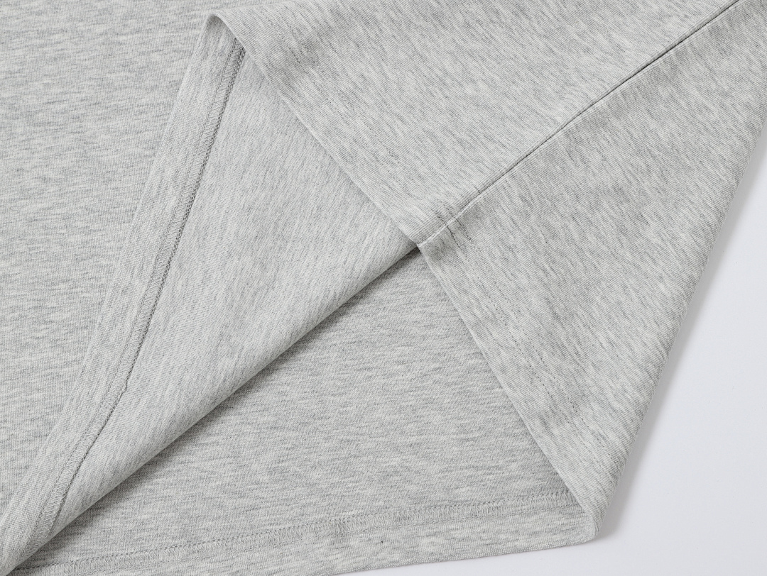 On Running 350Gsm/420Gsm Terry Texture T-Shirt And Shorts Set - Image 13