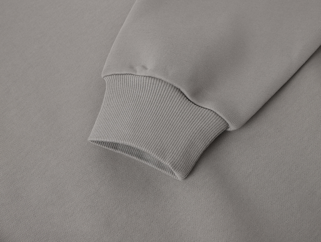 On Running 630Gsm Union Kingdom Boxy Cropped Fit Blank Crewneck - Image 48