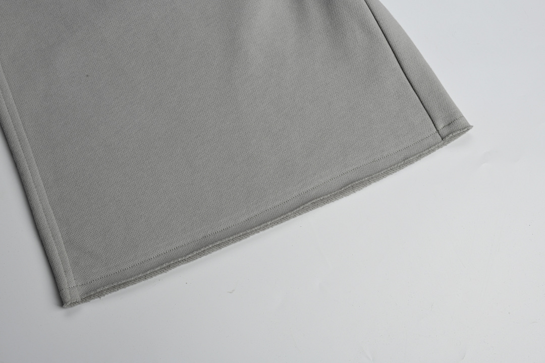 On Running 360Gsm Union Kingdom Cloud Feeling Blank Shorts - Image 51