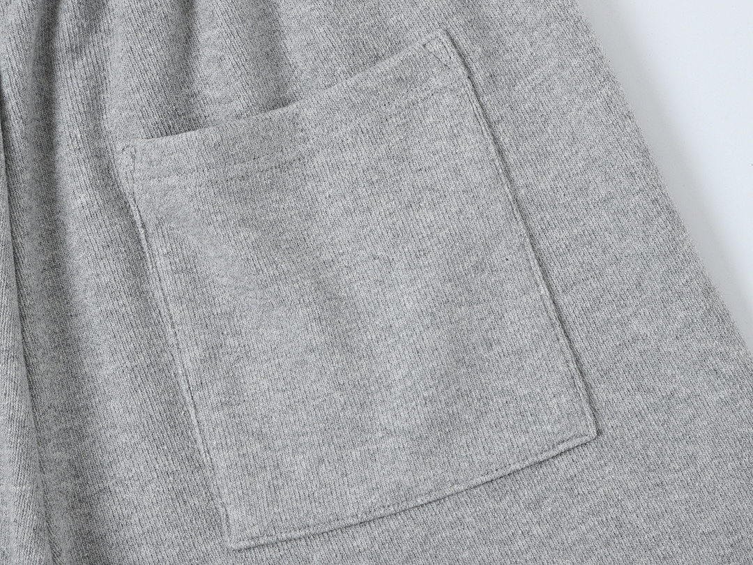 On Running 400Gsm Union Kingdom Coarse Needle Texture Blank Shorts - Image 25