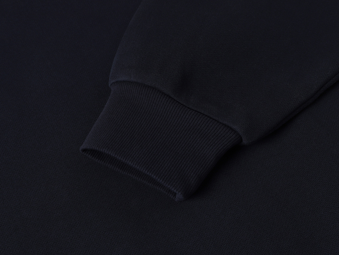 On Running 630Gsm Union Kingdom Boxy Cropped Fit Blank Crewneck - Image 25