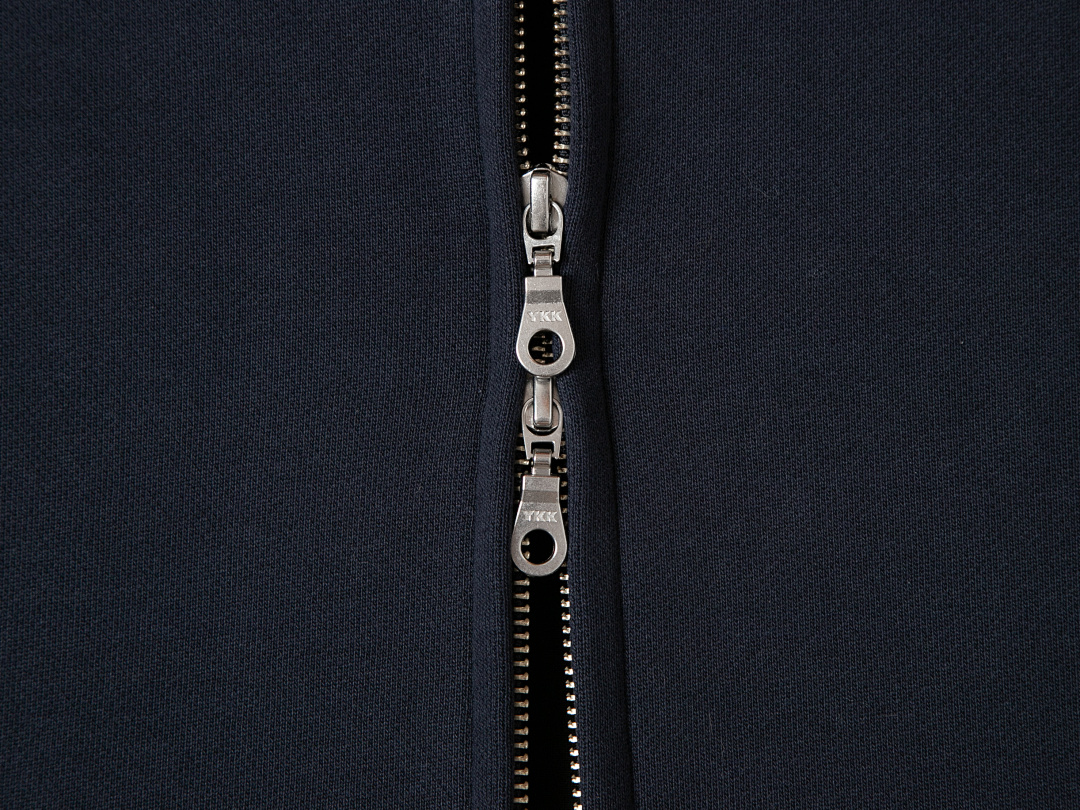 On Running 630Gsm Union Kingdom Boxy Cropped Fit Blank Zip-Up - Image 18