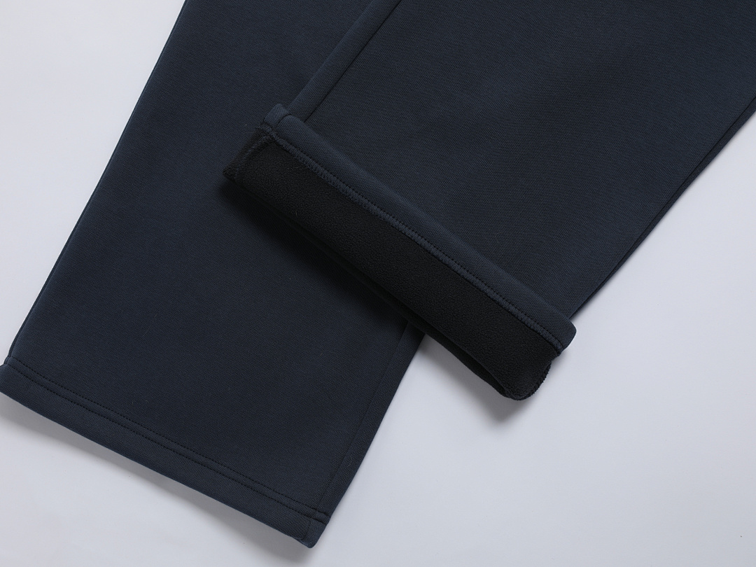 On Running 500Gsm Union Kingdom Orlon Fleece Boxy Cropped Fit Blank Tracksuits - Image 24