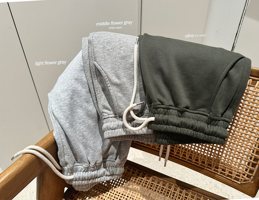 On Running 360Gsm Union Kingdom Cloud Feeling Blank Shorts - Image 54