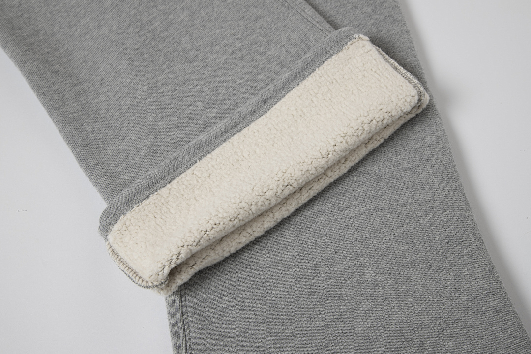 On Running 450Gsm Union Kingdom 100% Cotton Fleece Cropped Fit Blank Tracksuits - Image 32