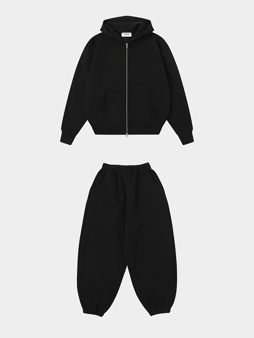 On Running 520Gsm Union Kingdom Boxy Cropped Fit Zip-Up - Image 55