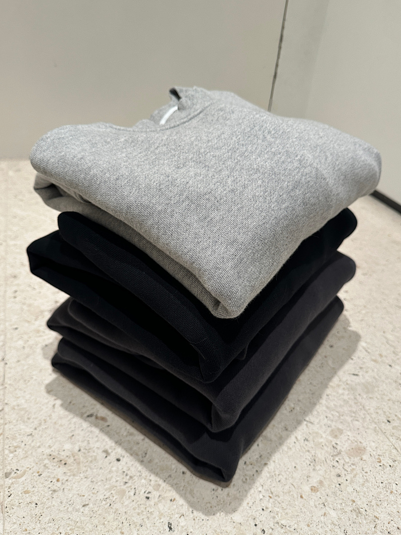 On Running 520Gsm Union Kingdom Boxy Fit Crewneck - Image 47