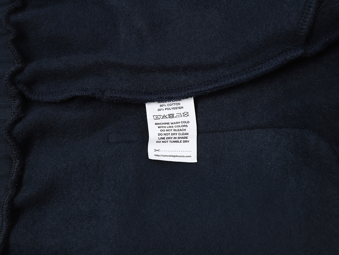 On Running 520Gsm Union Kingdom Boxy Cropped Fit Tracksuit - Image 110