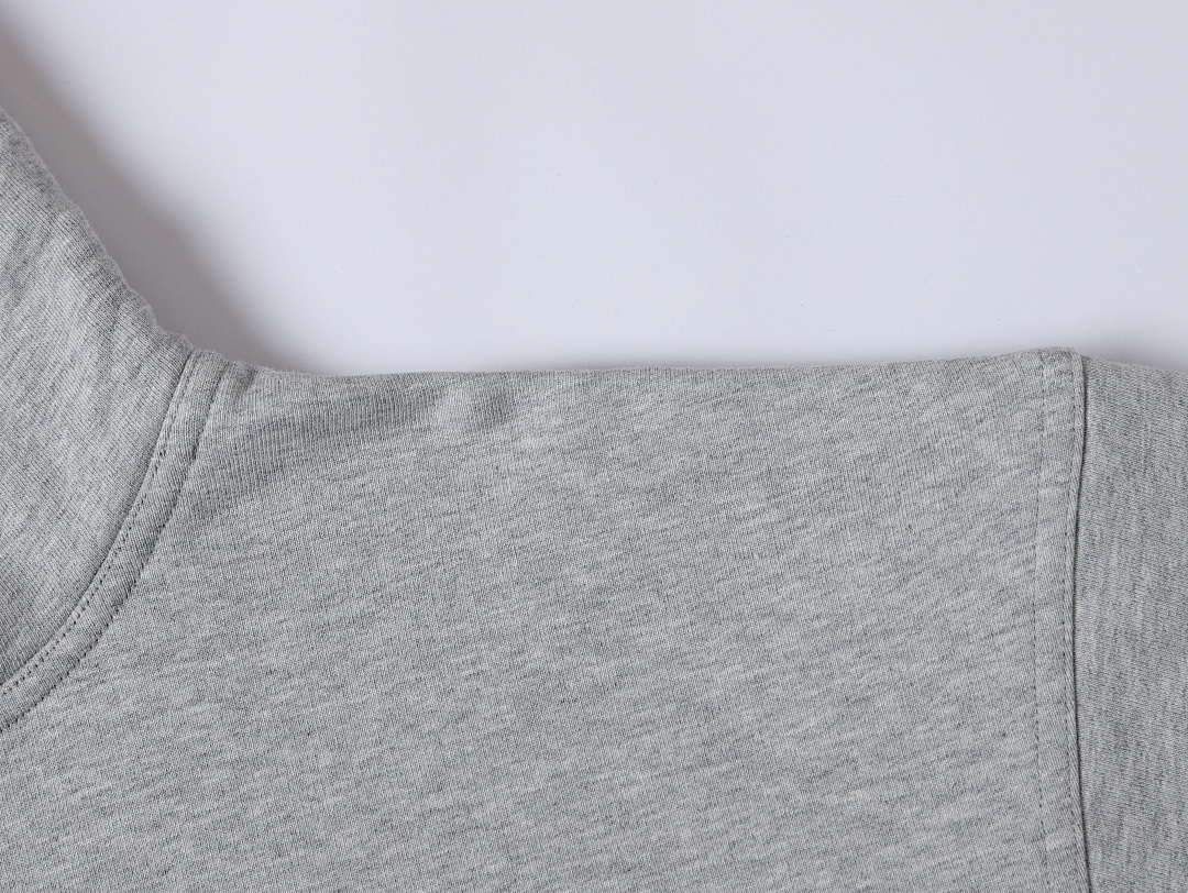 On Running 420Gsm Union Kingdom Terry Faric 100% Cotton Cropped Fit Blank Hoodie - Image 23