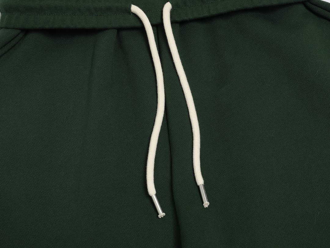 On Running 520Gsm Union Kingdom Boxy Cropped Fit Tracksuit - Image 23