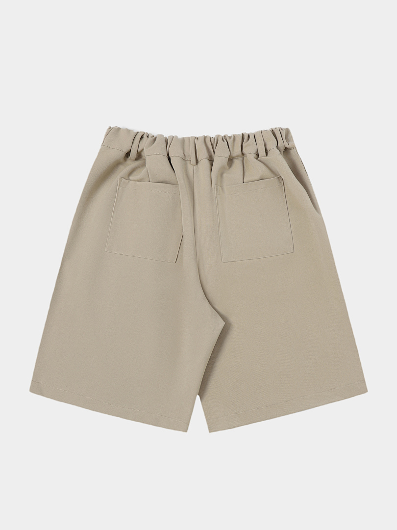 On Running 350Gsm Union Kingdom Loose Fit Pleated Shorts - Image 12