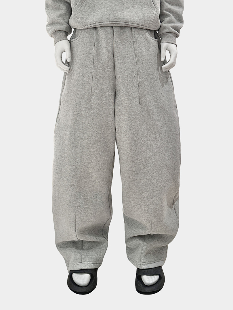 On Running 520Gsm Union Kingdom Boxy Cropped Fit Tracksuit - Image 61