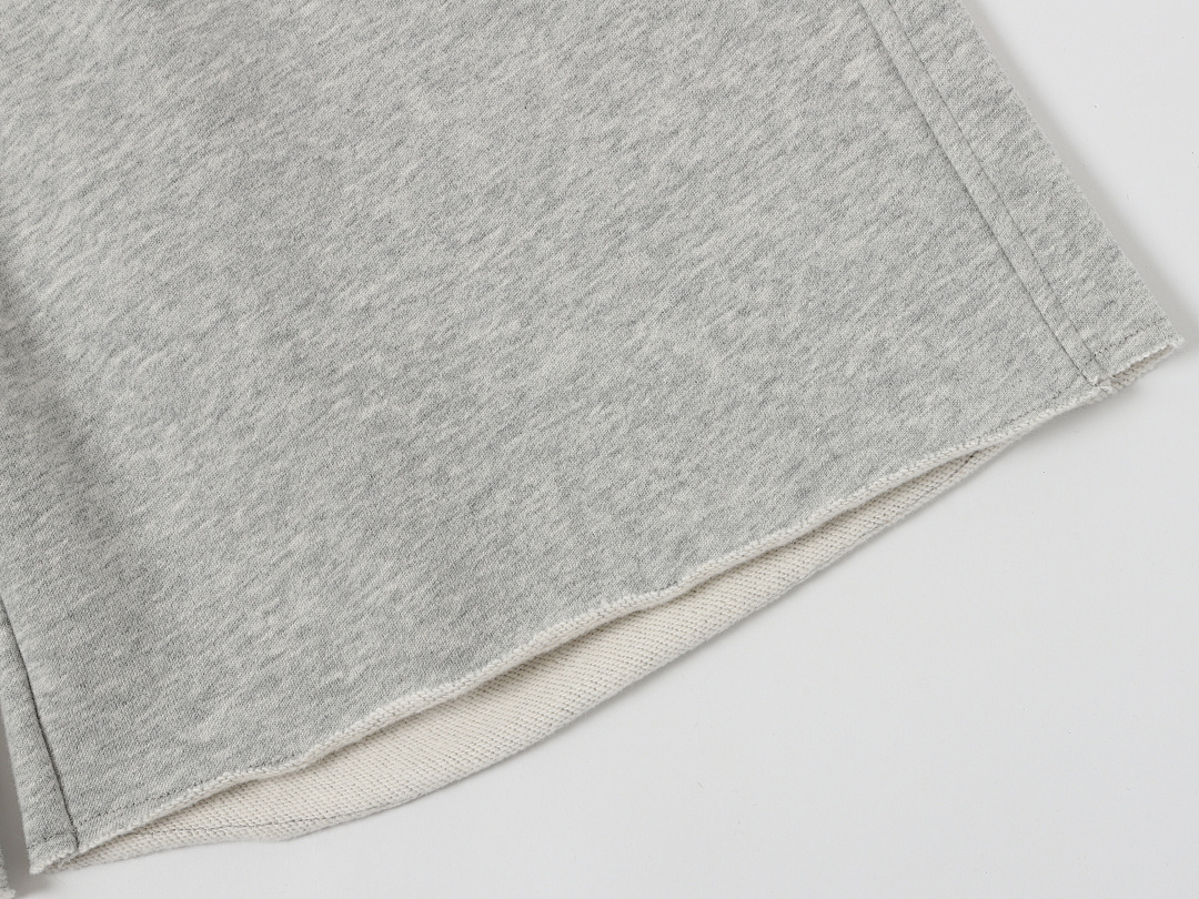 On Running 360Gsm Union Kingdom Cloud Feeling Blank Shorts - Image 24