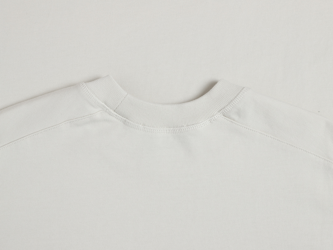 On Running 400Gsm Union Kingdom 100% Cotton Boxy Cropped Fit Washed Blank T-Shirt - Image 7