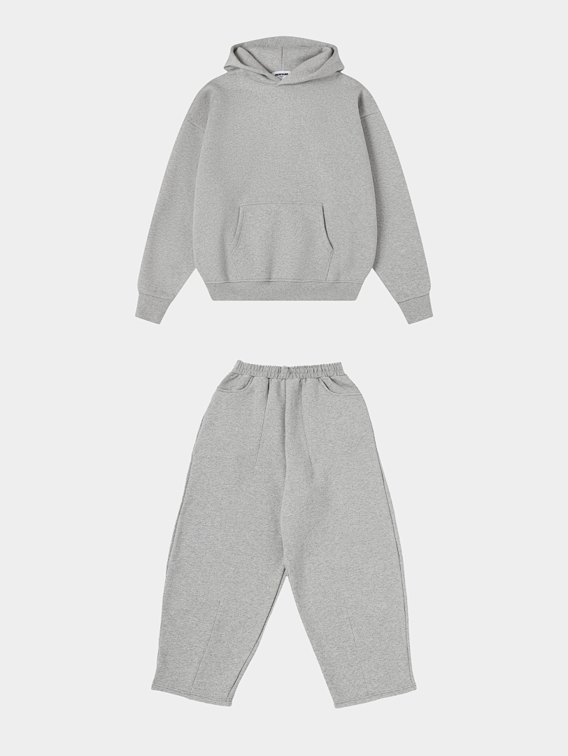 On Running 520Gsm Union Kingdom Boxy Cropped Fit Tracksuit - Image 74