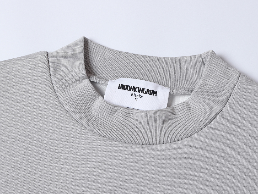 On Running 630Gsm Union Kingdom Boxy Cropped Fit Blank Crewneck - Image 31