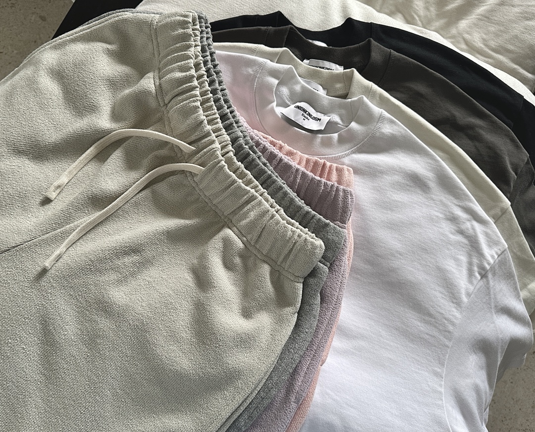 On Running 400Gsm Union Kingdom Coarse Needle Texture Blank Shorts - Image 44