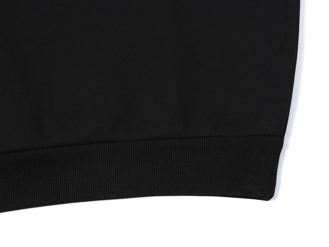 On Running 630Gsm Union Kingdom Boxy Cropped Fit Blank Crewneck - Image 59