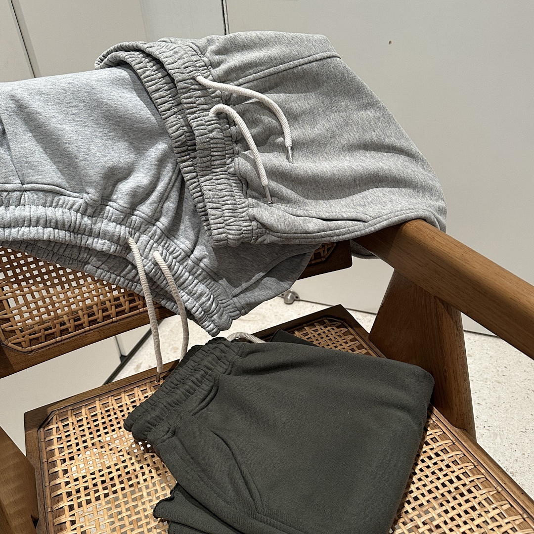 On Running 360Gsm Union Kingdom Cloud Feeling Blank Shorts - Image 55