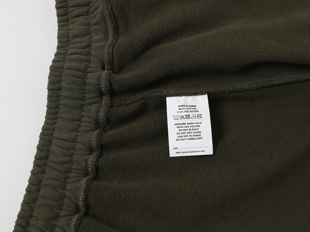 On Running 360Gsm Union Kingdom Cloud Feeling Blank Shorts - Image 33