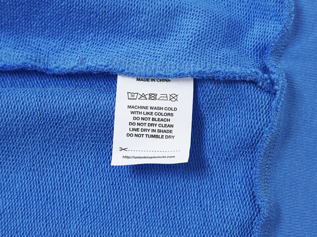 On Running 480Gsm Union Kingdom 100% Cotton French Terry Boxy Cropped Fit Zip-Up - Image 12