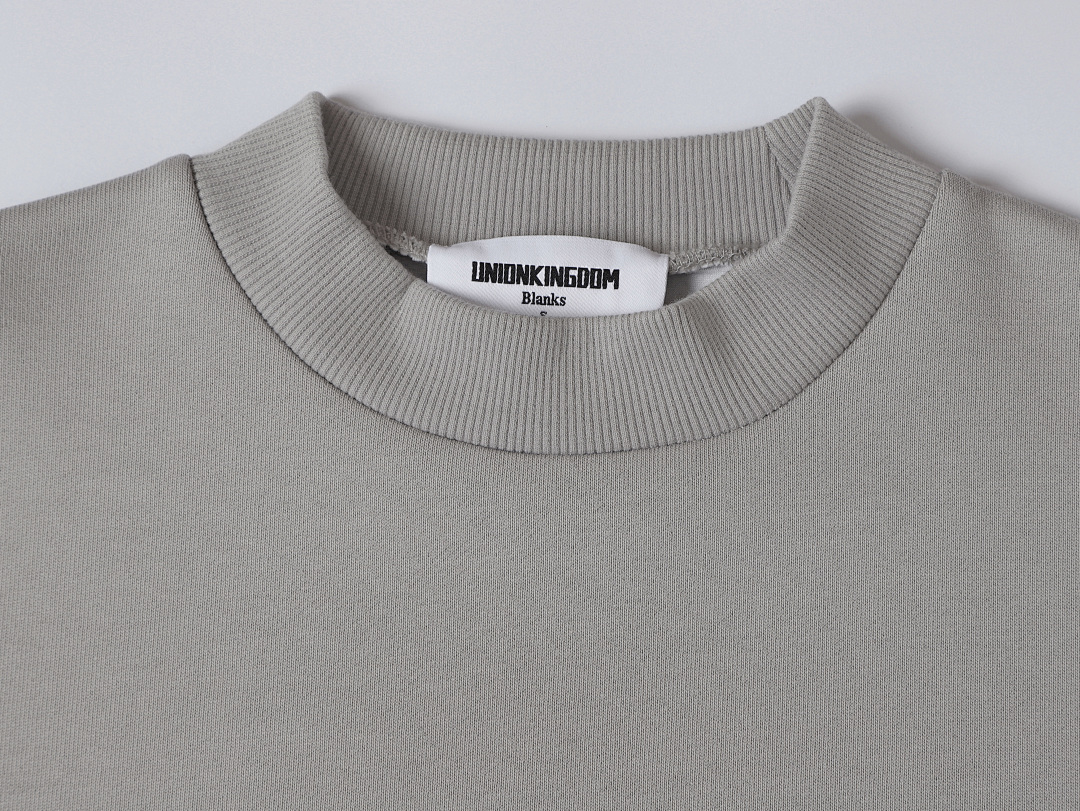 On Running 630Gsm Union Kingdom Boxy Cropped Fit Blank Crewneck - Image 47