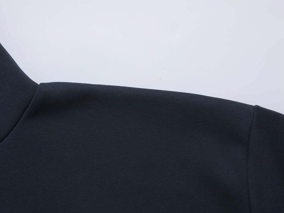 On Running 500Gsm Union Kingdom Orlon Fleece Boxy Cropped Fit Blank Tracksuits - Image 13