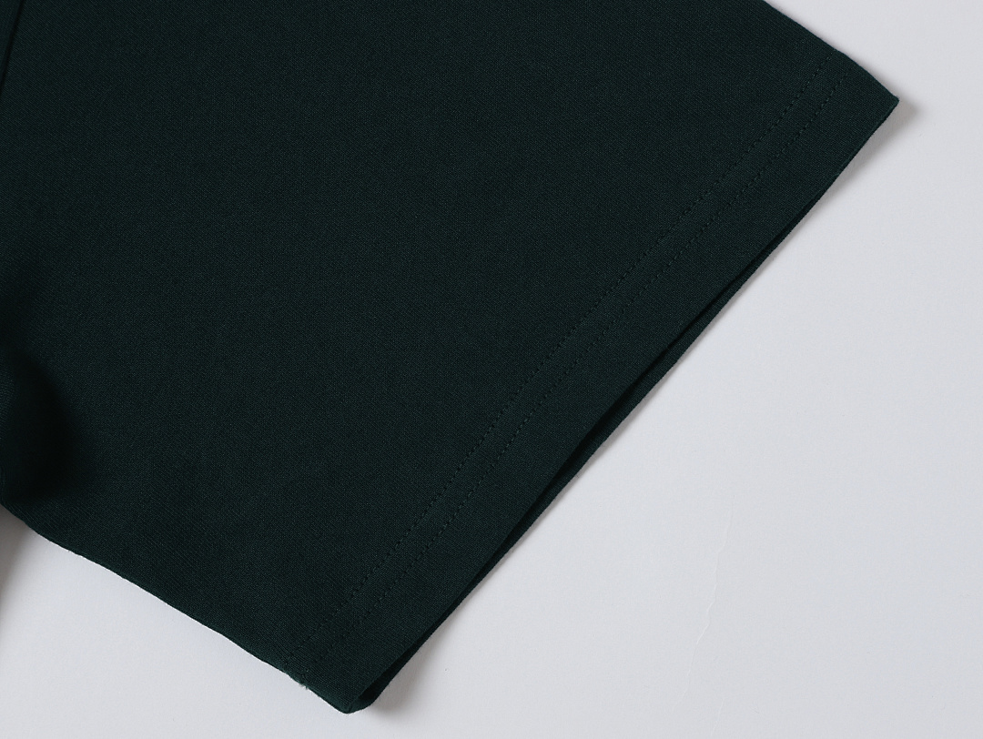 On Running 240Gsm Union Kingdom 100% Cotton Boxy Cropped Fit Blank T-Shirt - Image 45
