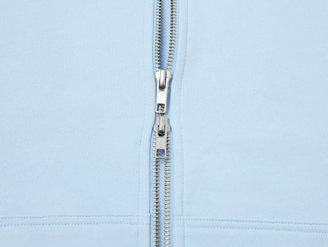 On Running 360Gsm Union Kingdom 100% Cotton French Terry Boxy Cropped Fit Zip-Up - Image 15