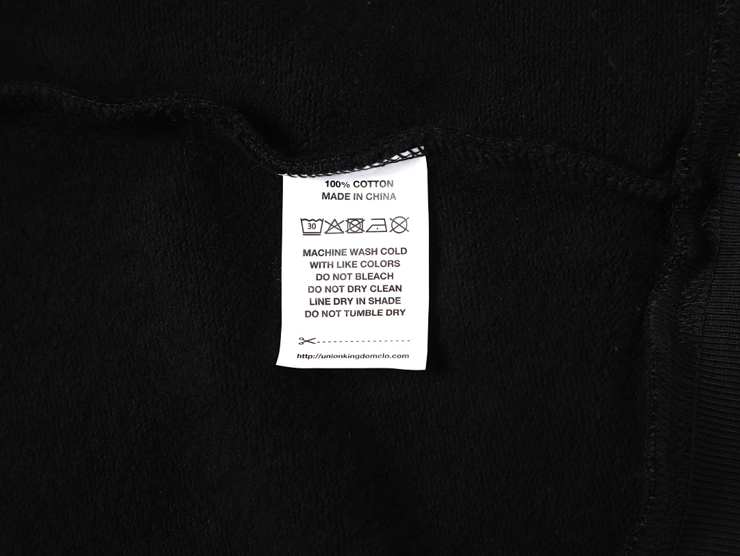 On Running 480Gsm Union Kingdom 100% Cotton Fleece Cropped Fit Zip-Up - Image 27