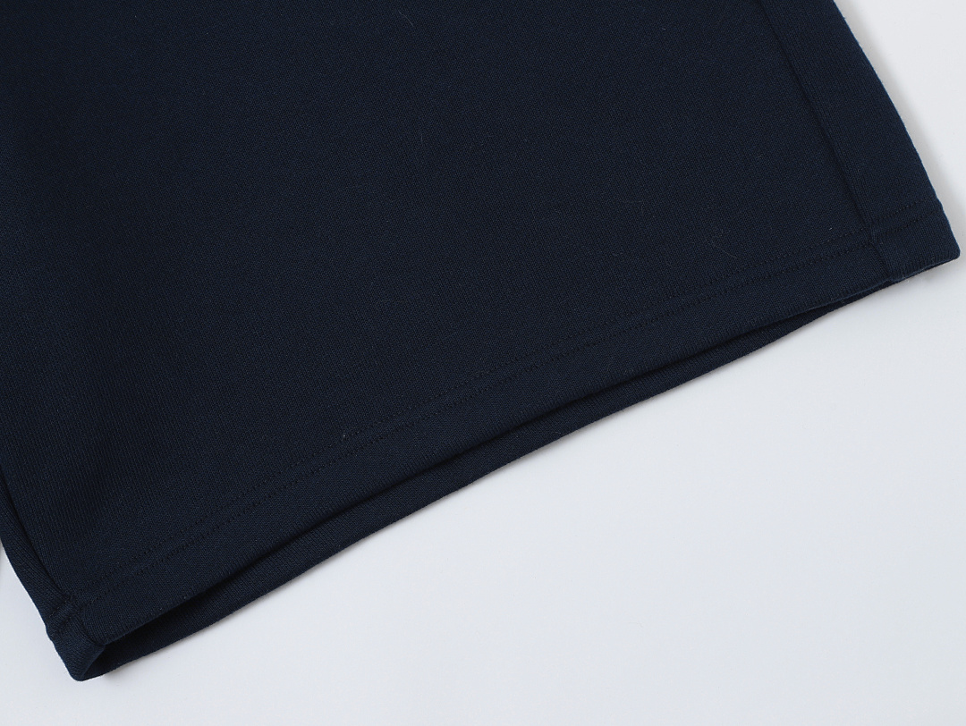On Running 520Gsm Union Kingdom Cozy Baggy Shorts - Image 32