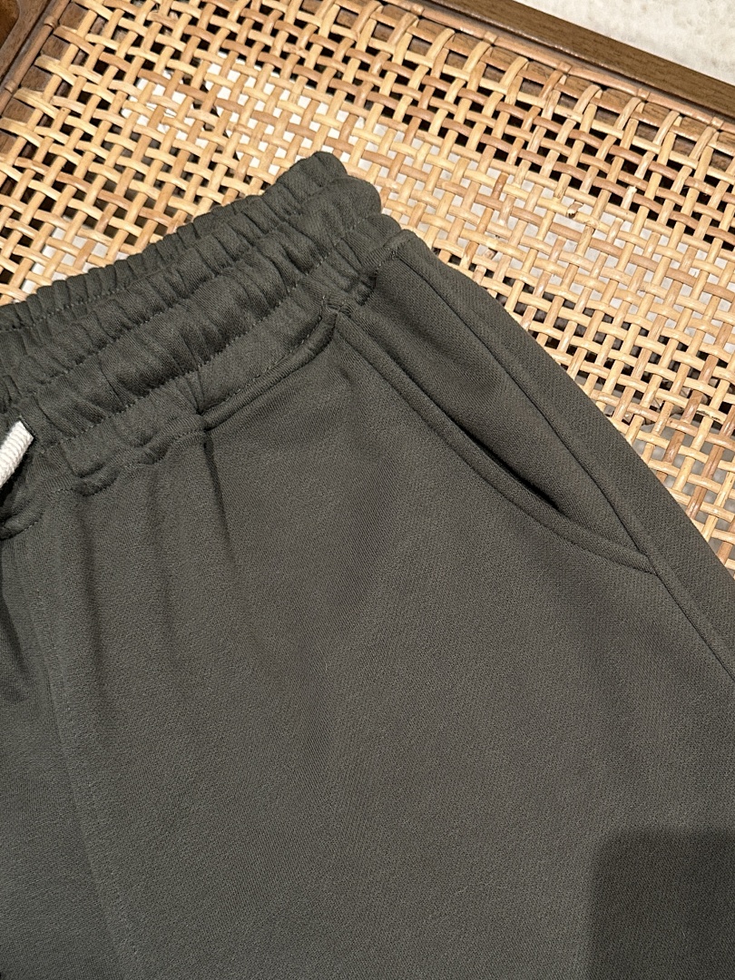 On Running 360Gsm Union Kingdom Cloud Feeling Blank Shorts - Image 64