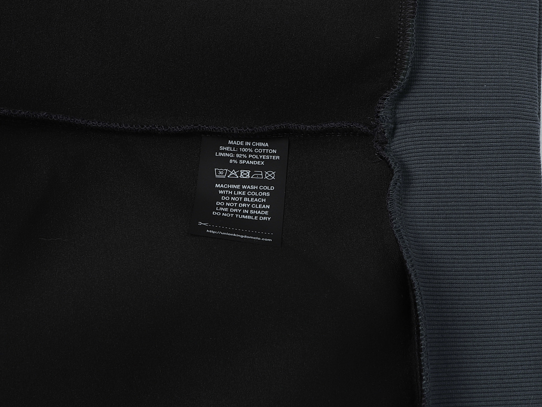 On Running 630Gsm Union Kingdom Boxy Cropped Fit Blank Crewneck - Image 11