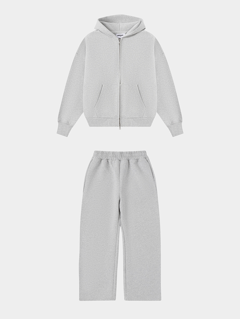 On Running 630Gsm Union Kingdom Boxy Cropped Fit Blank Zip-Up - Image 14