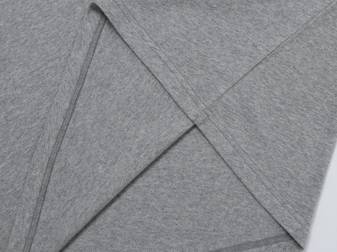 On Running 210Gsm Union Kingdom 100% Cotton Ultra Soft Long Sleeve - Image 9